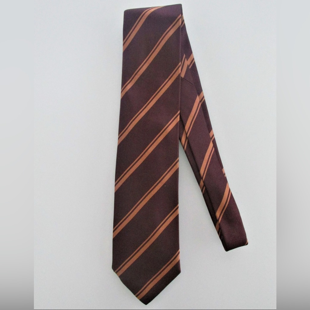 Brioni 100% Silk Burgundy And Gold Striped Tie